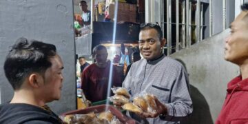 Penuh Keakraban, Karutan Takengon Rusli Berbagi Dan Bercekreman Dengan Warga Binaan