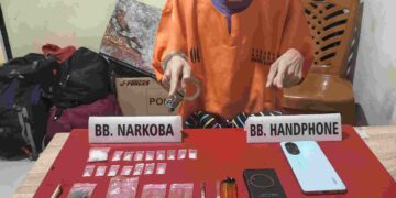 Satresnarkoba Polres Kampar Tangkap Pengedar Sabu-Sabu dan Daun Ganja Kering 