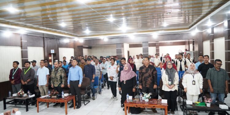 Apresiasi Buruh Peringatan May Day, PTPN IV Regional VI Salurkan Bantuan