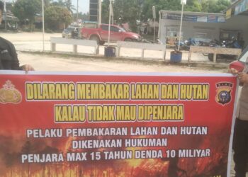 Polsek Langgam Sosialisasikan Larangan Bakar Hutan kepada Warga Desa Segati