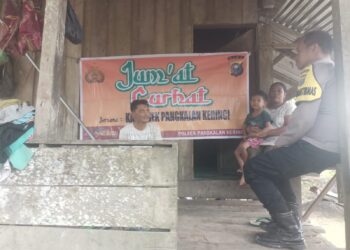 Bhabinkamtibmas Rantau Baru Edukasi Warga Pentingnya Ketahanan Pangan Mandiri