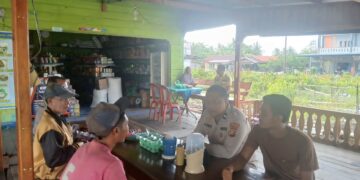 Polsek Kuala Kampar Gelar Jumat Curhat, Sosialisasikan Ketahanan Pangan dan Bahas Kenakalan Remaja
