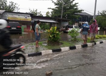 RHUKI Riau Soroti Genangan Air di Jalan Muchtar Luthfi Panam, Minta Pemko Pekanbaru dan PUPR Segera Bertindak
