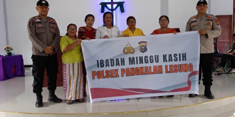 Polsek Pangkalan Lesung Gelar Minggu Kasih di Gereja Methodist Indonesia, Serap Aspirasi Warga