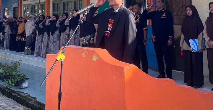 Peringati Hardiknas 2026, SMAN 4 Takengon Gelar Upacara Dan Tanam Pohon Berbuah